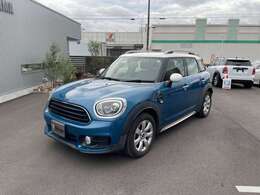 輸入車の修理を専門としているお店の自動車販売店。 　ホームページ http://www.carshop-maruyama.com/にアクセスを！車検・メンテナス・一般修理・鈑金塗装・すべて自社工場対応