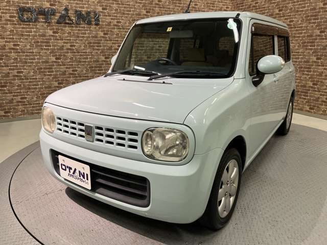 ■お安く提供できる理由■　当社のお車はディーラー、オートオークションからの大量仕入れにより、お客様に喜んでいただけるプライスでご提供します！未使用車ですと新車時に必要な重量税も必要ありません。