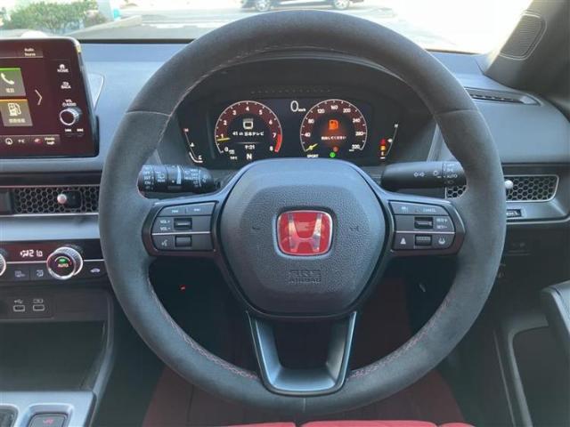 車選びにはお悩みがつきものです！具体的な購入までは検討していないけど車は気になるというお客様も大歓迎です！是非中古車購入の第一歩のお手伝いをさせてください！