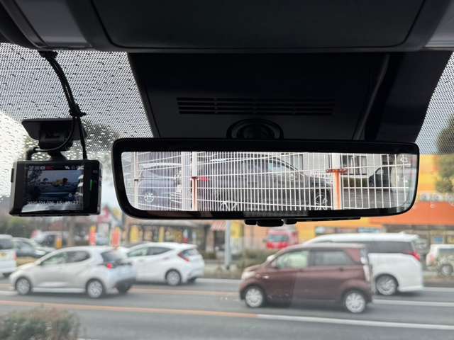 品質・品揃えにこだわっておりますので、是非一度ご来店いただき満足のいくカーライフをお楽しみください。