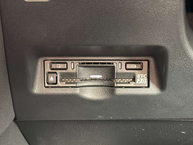 運輸局指定工場を完備いたしておりますので、ご購入後のアフターもご安心ください。