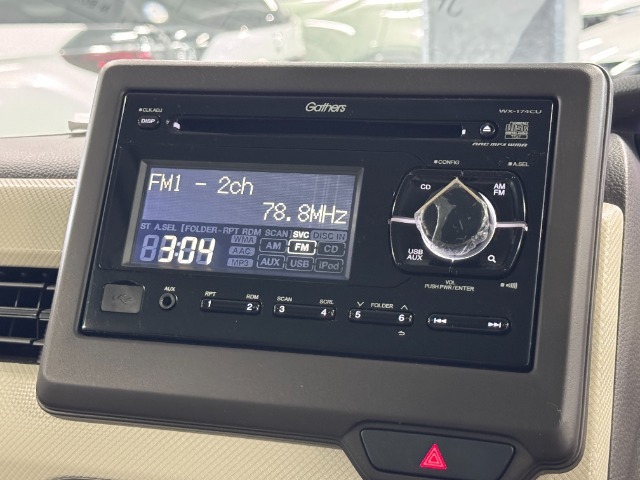 ホンダ純正CD/USBチューナー付きです◎