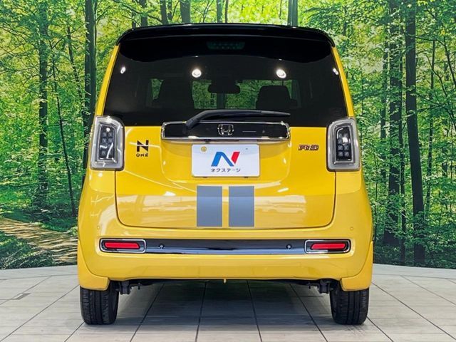 安心の最長10年・走行無制限保証（有償）をご用意。保証内容も充実はもちろん、無料点検＆オイル交換や、年中無休の全国・24時間ロードサービスも付帯されておりますのでご安心下さい。