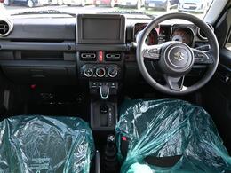 【インパネ全体】全方位で視界が広く、高い目線で運転もしやすいです！