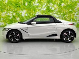 WECARSの在庫ページをご覧いただき誠にありがとうございます！WECARSは「お客様第一」をモットーにお客様のカーライフを全力でサポートいたします！