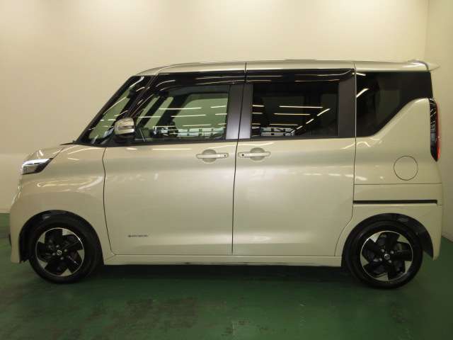 メーカー系ディーラーの中古車なので、ワイド保証｛1年間走行距離無制限｝日本全国の日産のお店でアフターサービスが受けられます。