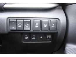 いざというときに頼れる最長3年の長期保証もご用意しております。困った時に安心してお使いいただけるように、免責金や工賃のお客様負担もございません。ご不明な点がございましたらスタッフまでお問い合わせくださ