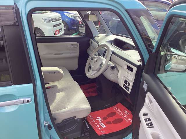 それぞれの分野のプロがお車の悩みや疑問に親身になって対応させていただきます。