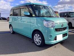 鶴田自動車は笑顔で働ける職場作りに常日頃から励んでいます。元気で笑顔あふれるスタッフが親切丁寧に対応できるお店作りを目指し車検、新車中古車販売、鈑金塗装、自動車保険、を行っております。