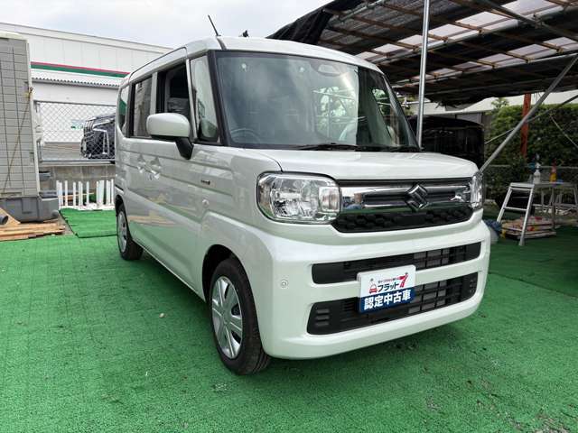 当社の自動車販売サービスは、全車種・全メーカー対応していますので、車屋さんを何件もまわるお手間をかけさせません。たくさんの選択肢の中で比較しながら、お客様のご要望、条件にあう一台を一緒に探します。
