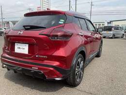 R2年式　キックス　X　ツートーン インテリアエディション　ラディアントレッドパールメタリックのお車が入荷しました☆