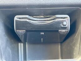 【ETC】高速道路の料金所をストレスなく通過！話題のスポットやサービスエリアに多い「スマートIC」利用時は必須のアイテムです。当店でセットアップを実施、ご納車当日からすぐにご利用いただけます！