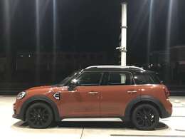 指定整備工場ですので、土日、祝日も車検を受けることができます。1日車検も可能です。メンテナンスからドレスアップ、チューニングまで何でもご相談ください。