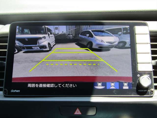 バックカメラ装備で狭い駐車場や縦列駐車等でも安心です！！