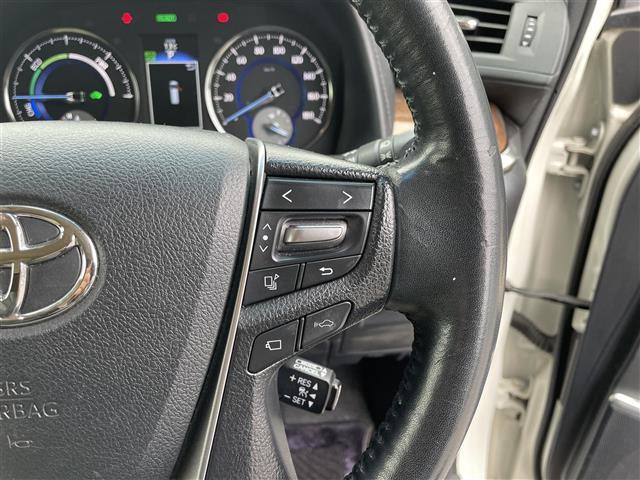 【運転席操作部】快適なドライブを楽しむための機能が装備されています！運転席から触れるので、使いやすいです！除菌プランいれていただくと、さらに清潔で安心していただけます！