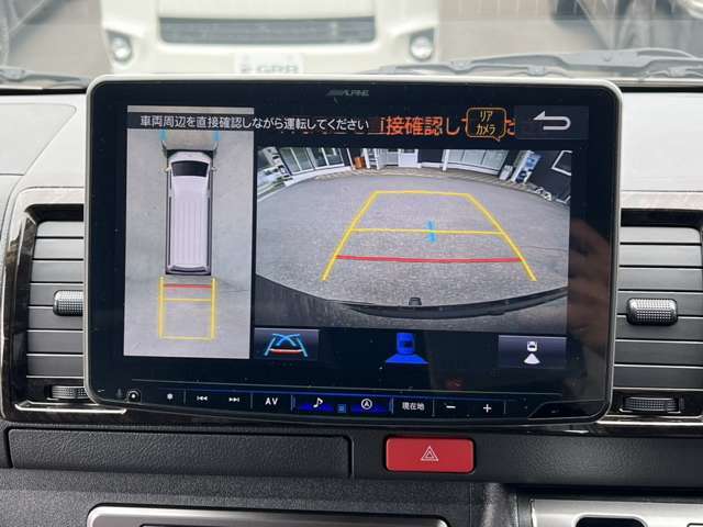 4WD/寒冷地仕様/両側パワースライドドア/BIG-Xナビ/パノラミックビューモニター/デジタルインナーミラー/ETC/社外16inアルミ/ベッドキット/TRDエアロ/TRDマッドフラップ