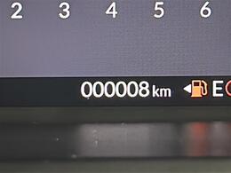 【スピードメーター】メーターがシンプルで見やすく運転しやすいですね！