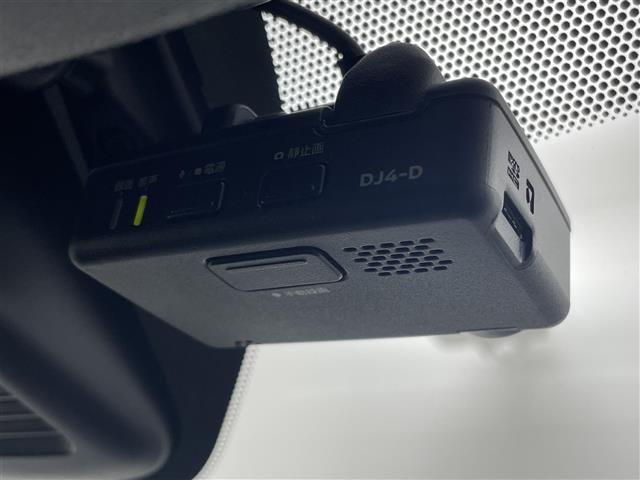 ◆【ドライブレコーダー】映像・音声などの運転中の記録を残します。事故などを起こした起こされた時の証拠になりえますので、もしも時でも安心ですね。