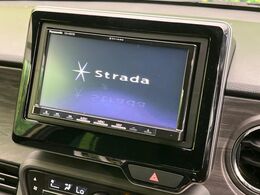 【ナビゲーション】目的地までしっかり案内してくれる使いやすいナビ。Bluetooth接続すればお持ちのスマホやMP3プレイヤーの音楽を再生可能！毎日の運転がさらに楽しくなります！！