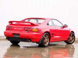 人気のMR2　GT-S　5MT車両の入庫！過去分解整備記録簿も12枚残っており、令和2年7月31日　走行54，887km時にはオルタネーター交換。実走行61，150と希少価値の高い一台となります