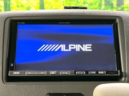 【ナビゲーション】使いやすいナビで目的地までしっかり案内してくれます。各種オーディオ再生機能も充実しており、お車の運転がさらに楽しくなります！！