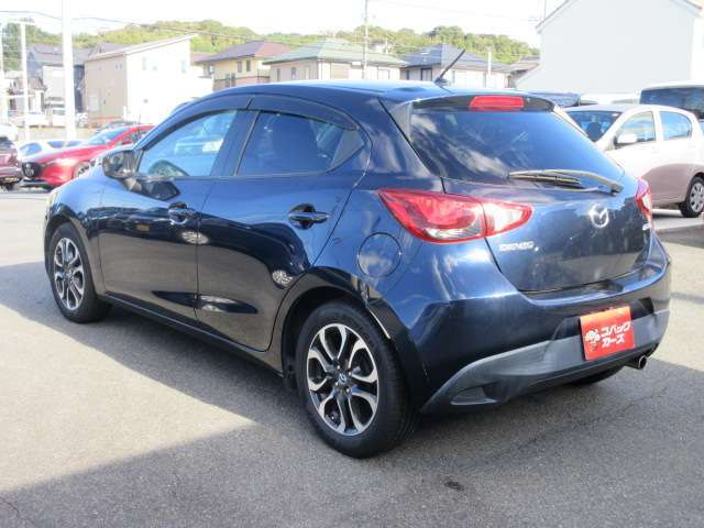 【初めてお車をご購入される方】知識や経験豊富なスタッフが丁寧にご案内させて頂きます