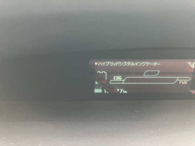 万が一の事故でも対応がよい任意保険も弊社で取り扱っておりますので、是非ご相談下さい。