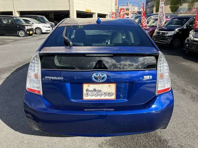 遠方のご購入希望のお客様も大歓迎です！県外納車の実績もございますのでご安心ください。お客様のご指定の場所まで喜んで納車させて頂きます！！お問い合わせお待ち致しております。