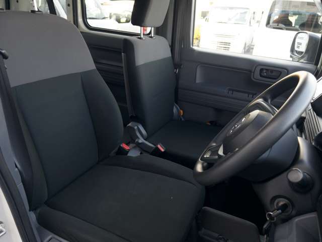 高品質車両はもちろん！高品質だからこそ低価格にしたい！！お客様と同じ気持ちで一生懸命頑張ります！！ホームページ　http：//www.jobcars.jp