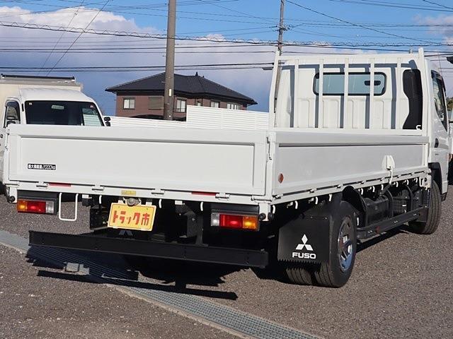 あなたのお仕事のパートナーとなるお車を探すお手伝い　私達　トラック市　豊田インター店にお任せください。0565-51-3525まで！