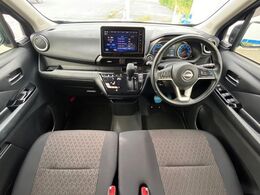 レンタアップ　グループ総在庫数約30，000台！！全国の系列店からメーカー・車種問わずご紹介出来るので、あなたにピッタリのお車が見つかるはずです♪まずはお問い合わせ下さい☆