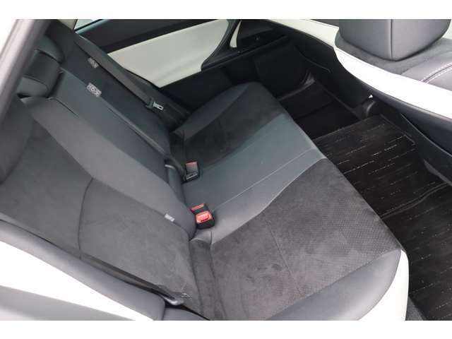 地方納車等で留守の場合もあります、事前にご一報頂けると安心かと思います。逆に遠方からいらっしゃる方等、こちらの方に来たついでにとかも有りです。朝早いのも夜遅いのも対応できます。お気軽にご来店ください。