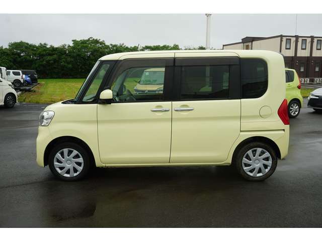 自動車保険も取り扱っています。お見積もりからでもOKです。お気軽にお問い合わせください。