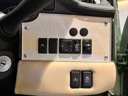 エマージェンシーブレーキやレーンキープなどの先進安全装備で安心して運転していただけます。