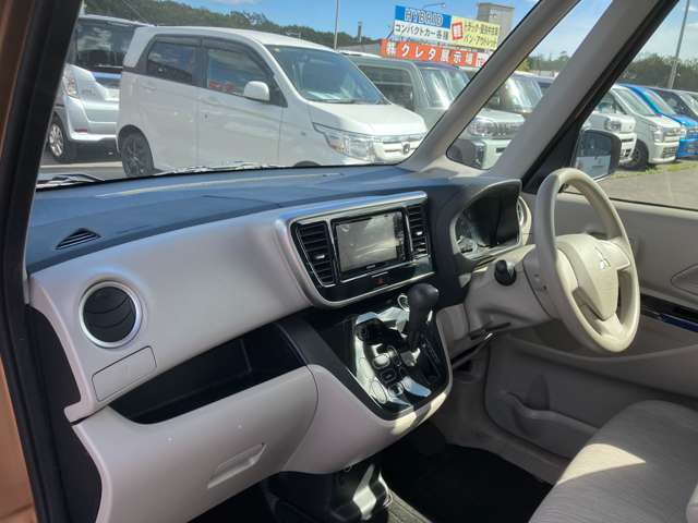 お子様のための大きいなキッズスペースもあります！お子様を預けて心おきなく車種選びを楽しんでください♪