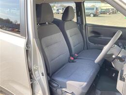 ガリバーグループでは主要メーカー、主要車種をお取り扱いしております。全国約460店舗の在庫の中からお客様にピッタリの一台をご提案します。