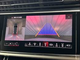 セカンドシートは大人二人が乗っても十分なスペースが確保されております。各種「室内除菌抗菌コーティング」「室内クリーニング」も取り揃えておりますよ。