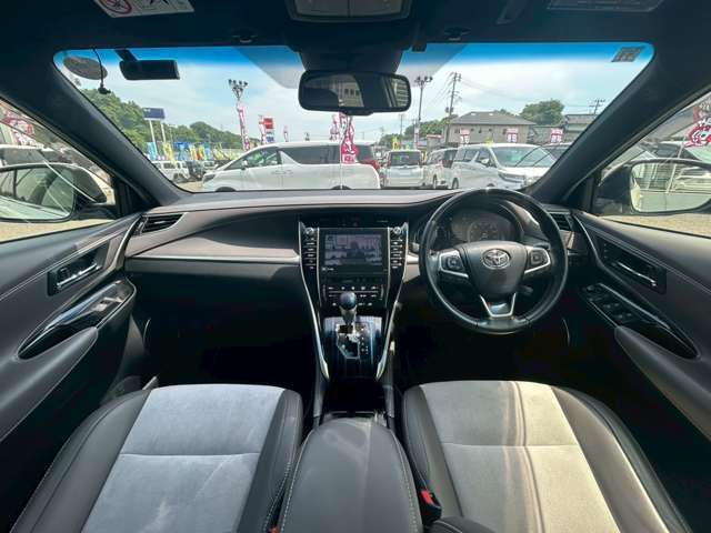 【関東・関西仕入メイン】低走行車がズラリ展示☆【他店舗よりお取り寄せの陸送費無料】【全車試乗可能】【敷地内に東北陸運局認証工場併設！】各種オートローン、任意保険取扱代理店、ナビ等電装品やタイヤなども♪