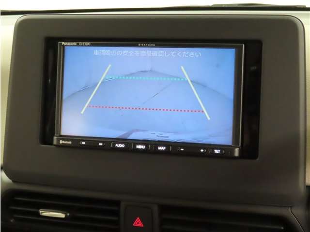 バックモニターを装備しています。