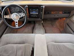 全国販売承っております。遠方陸送やWEB商談可能です！！WEBにて現車の外装内装隅々までご案内が可能となっており大変ご好評頂いております！