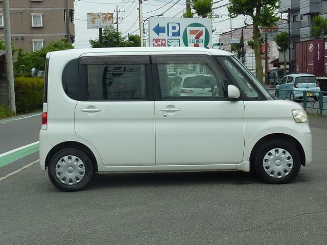 店舗は東京都西多摩郡瑞穂町、新青梅街道沿いです。ジョイフル本田瑞穂店近く、米軍横田基地からも近いです。電車の場合はJR八高線箱根ヶ崎駅徒歩13分です。スタッフが在中時はお迎えに上がります。お電話ください。