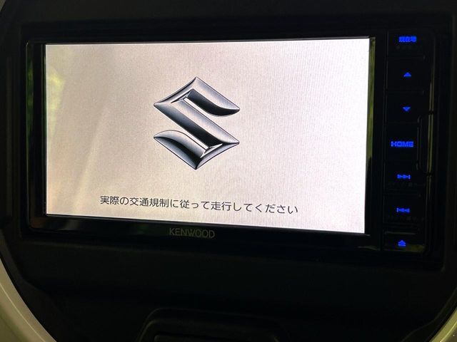 【純正ナビ】人気の純正ナビを装備。オーディオ機能も充実しており、Bluetooth接続すればお持ちのスマホやMP3プレイヤーの音楽を再生可能！毎日の運転がさらに楽しくなります！！