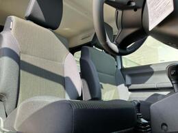 「この車の写真をもっと見たい」「状態が気になる」「この装備はついている？」どんな小さな疑問でもお気軽にお問い合わせください！