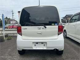 上田モータースは、北陸信越運輸局指定の自社工場にて車検・修理、展示場にての新車販売・中古車販売だけではなく、自社鈑金工場にて自動車のリペア等も行っております皆様のカーライフを全力でサポートします。