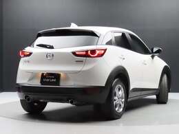 弊社下取りのCX-3が入荷しました。2,300Km走行時に弊社の試乗車だったCX-3を中古車として購入いただき、下取りした車両です。現在も2.5万Kmと走行少なく、キレイなCX-3です。ぜひご検討ください。