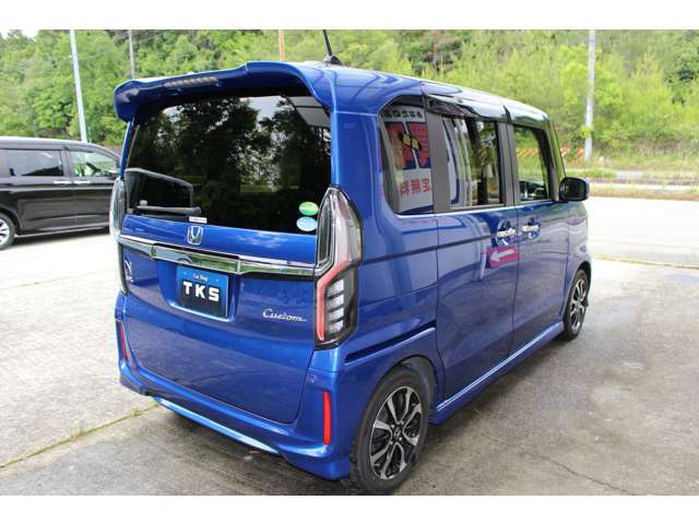 ☆ホンダディーラー入庫☆2代目N BOXカスタム！！ホンダセンシング付き♪綺麗なブルーメタリックカラー♪全国どこでも登録OK♪売約注意！ぜひお問合せお待ちしております（≧∇≦）