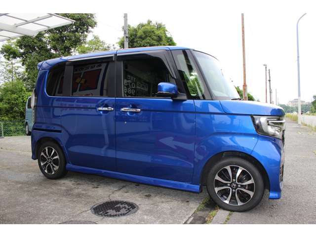 ☆ホンダディーラー入庫☆2代目N BOXカスタム！！ホンダセンシング付き♪綺麗なブルーメタリックカラー♪全国どこでも登録OK♪売約注意！ぜひお問合せお待ちしております（≧∇≦）