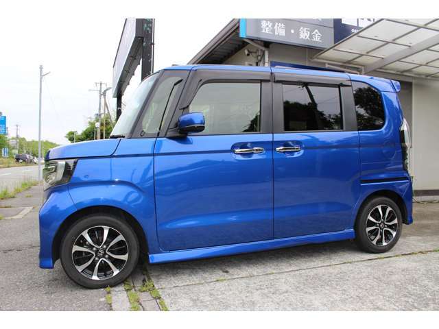 ☆ホンダディーラー入庫☆2代目N BOXカスタム！！ホンダセンシング付き♪綺麗なブルーメタリックカラー♪全国どこでも登録OK♪売約注意！ぜひお問合せお待ちしております（≧∇≦）