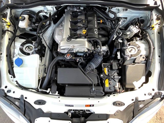 親切・丁寧な専門メカニックスタッフが応対！・車検・点検整備・事故等の修理などアフターサービスも安心。お車のカスタマイズもネクステージのサービススタッフまでご相談ください！