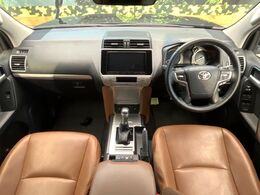 グループ総在庫数約30，000台！！全国の系列店からメーカー・車種問わずご紹介出来るので、あなたにピッタリのお車が見つかるはずです♪まずはお問い合わせ下さい☆